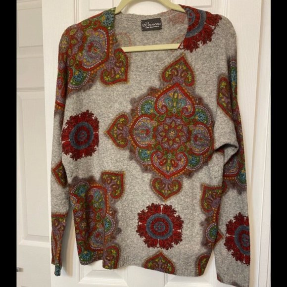 Princess Goes Hollywood wool yak grey sweater Small oversize colourful mandalas - Picture 10 of 10